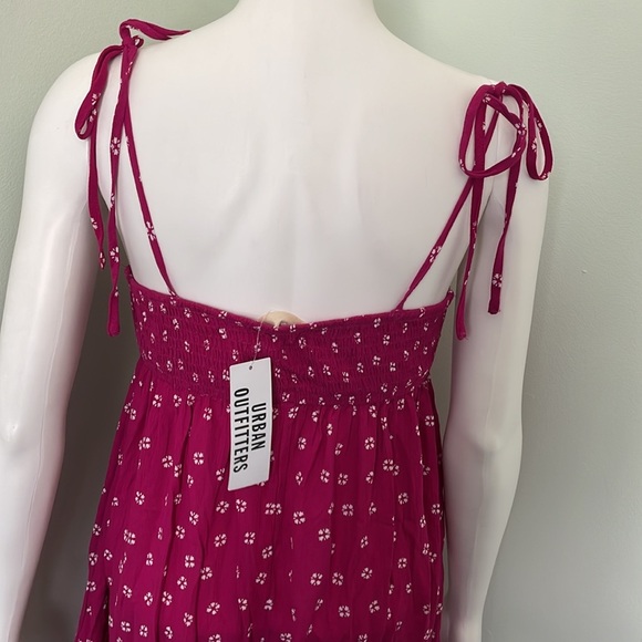 Urban Outfitters romper NEW - Picture 7 of 7